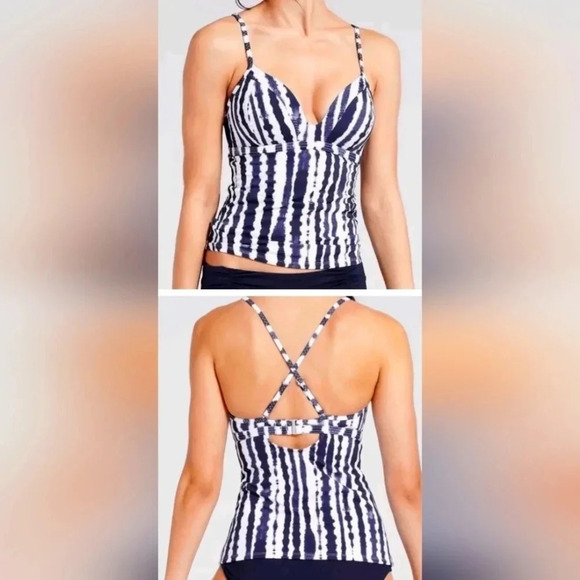 Athleta Tie Dye Wavebreak Molded Cup Tankini Swim Top in Blue White size Small - Picture 1 of 5
